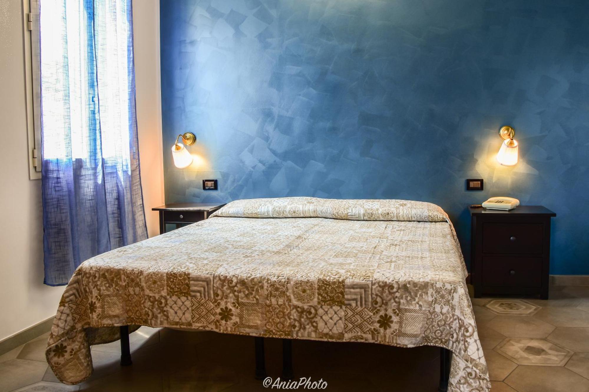 Albergo Florida Taggia Luaran gambar